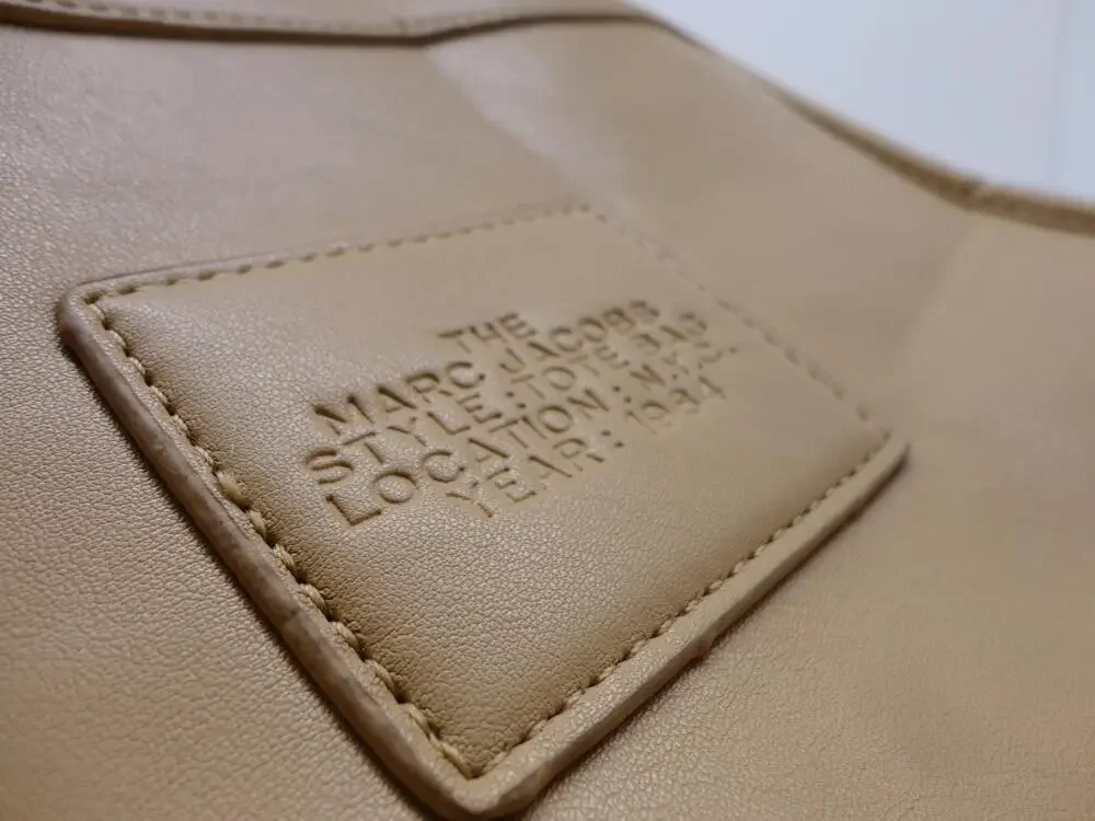Marc Jacobs Tote Bag Womens Small Beige Leather Zip Shoulder Purse The Tote Bag